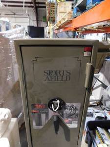 lot 39 image: Sports Afield  Journey 14-Gun Electronic Lock Gun Safe, OD Green Textured Gloss Finish - Needs Work