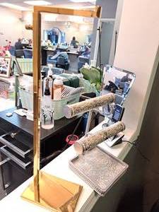 Katie Loxton 30 Gold Metal Jewelry Stand