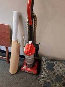 Royal Appliance Mfg Dirt Devil Express Upright Canister Vacuum Cleaner UD70171