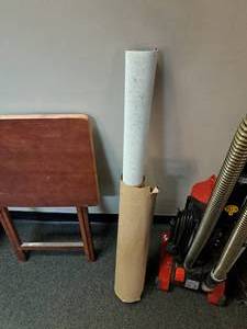 Lot of (1 Roll) 39 Black Vinyl Flooring