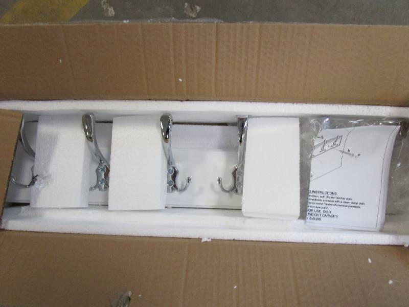 lot 885 image: Lavish Home Wall Rail-Mounted Hanging Rack with 6 Hooks-Entryway Hallway, or Bedroom-Storage Organization for Coats, Towels, Bags (White) (OPEN BOX)