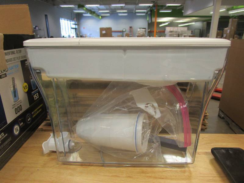lot 118 image: ZeroWater ZD-018 ZD018, 23 Cup Water Filter Pitcher with Water Quality Meter (OPEN BOX)