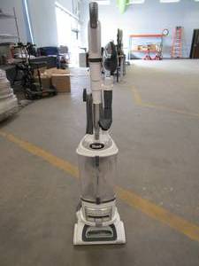 lot 332 image: Shark NV356E S2 Navigator Lift-Away Professional Upright Vacuum with Swivel Steering (USED, OUT OF BOX)