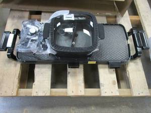 lot 404 image: VEVOR 2 in 1 Electric Grill and Hot Pot, 2400W BBQ Pan Grill and Hot Pot - Dual Temp Control (OPEN BOX)