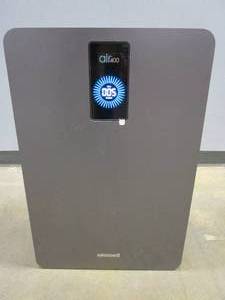 lot 451 image: Bissell air400 Professional Air Purifier with HEPA and Carbon Filters for Large Room and Home (OPEN BOX)