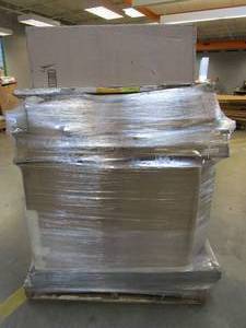 lot 512 image: SALVAGEWHOLESALE PALLET - SOLD AS IS