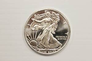 One Troy Ounce .999 Fine Silver, Silver Round