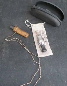 DUCK CALL WITH A FAWN BLEAT CALL