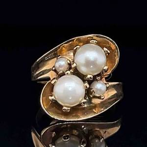 Vintage Pearl Ring Bypass Styled Cluster w Seed Pearl Accents in 14k Yellow Gold Estate Jewelry