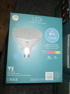 lot 51 image: 6 new overstock GE LED color flood ...