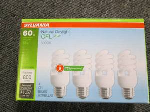 lot 55 image: 24 boxes of 4 natural daylight cfl ...