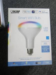 lot 58 image: 4 feit electric smart wifi bulbs ...