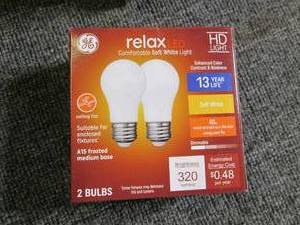 lot 61 image: 18 packages of 2 GE relax LED HD li...