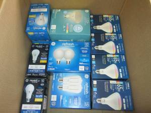 lot 64 image: box of various lights ...