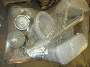 lot 101 image: pallet of 2 toilets , led lights an...