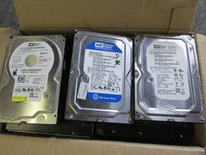 lot 108 image: lot of 30 hard drives all work and ...