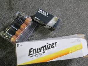 lot 163 image: lot of batteries some missing ...