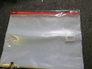 lot 283 image: 12 mesh zipper bags 17 inch x 12 in...
