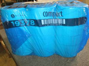lot 369 image: package of 18 rolls of 2-ply corele...