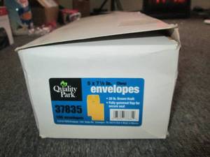 lot 388 image: package of 5x7-12 kraft clasp enve...