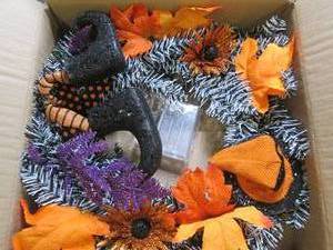 lot 473 image: lighted halloween wreath ...