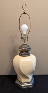 lot 123 image: Pair of Cream Ceramic Table Lamps
