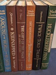 lot 124 image: Readers Digest Hardcover Book Set