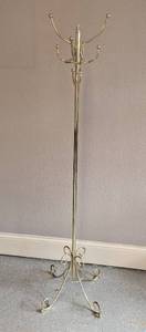 lot 128 image: Brass Coat Rack