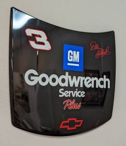 lot 131 image: Small GM Goodwrench Dale Earnhardt Hood