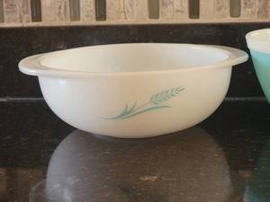 lot 43 image: Robins Egg Pyrex Grouping