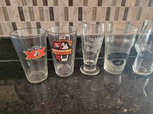 lot 47 image: Brewery Beer Glass Collection