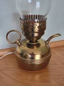 lot 66 image: Brass Electric lantern
