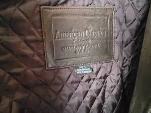 lot 69 image: Mens American Classics Coat (Size L)