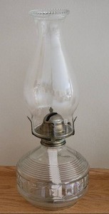 lot 57 image: Pair of Vintage Oil Lamps