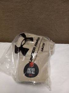 lot 78 image: NEW UNDER ARMOUR TAN HAT ONE SIZE FITS ALL