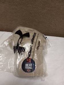 lot 80 image: NEW UNDER ARMOUR TAN HAT ONE SIZE FITS ALL