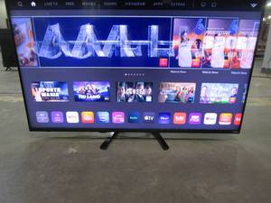 lot 912 image: VIZIO - 43 Class MQ6 Series 4K QLED HDR Smart TV