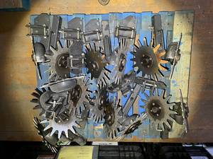 lot 4 image: Yetter Pin Adjust Row Cleaners