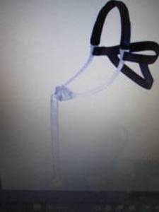 lot 6 image: Roscoe Shadow Nasal Pillows CPAP Ma...
