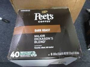 lot 70 image: Peets Coffee Major Dickasons Blen...