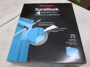 lot 103 image: Pendaflex 59202 SureHook Reinforced...