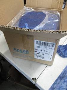 lot 191 image: Ansell PVC Heavy Duty Vinyl GownAp...
