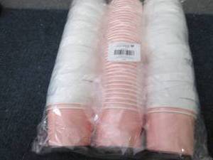 lot 282 image: 40 Ice Cream Cups with Lids...