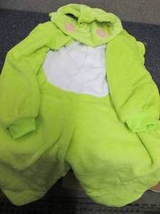 lot 320 image: Size 130 Frog Onsie...