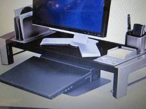 lot 384 image: Fellowes 8037401 Flat Panel Worksta...
