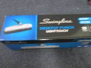 lot 416 image: Swingline Desktop Punch Lighttouch...