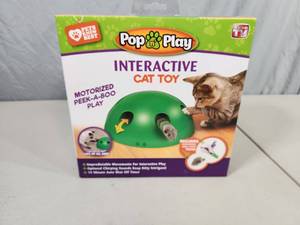 lot 138 image: New Pop N Play Interactive Cat Toy
