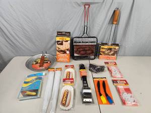 lot 153 image: New BBQ Grilling Items