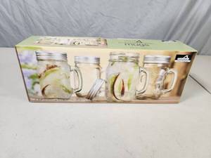 lot 160 image: New Set of 4 Embossed Glass Mugs