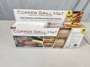 lot 175 image: New Copper Grill Mat 2 Pack